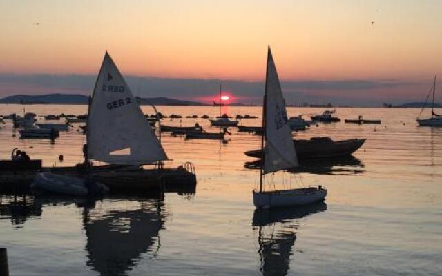 Tuzla Yacht Club