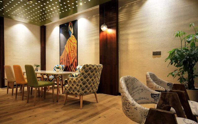Red Bamboo Hotel