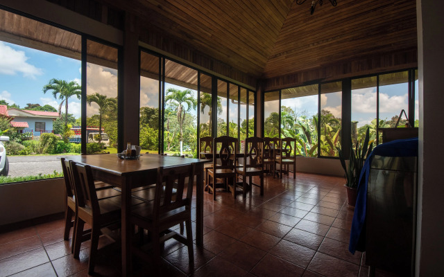 Sueno Dorado Hot Springs Hotel