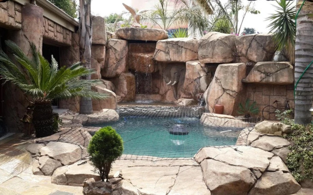 Eagle Rock Executive Guest House