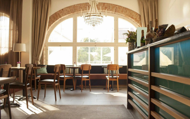 Regatta Spa Hotel