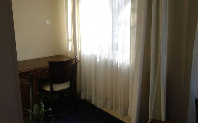 Rotasar Hotel