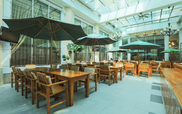 YENTAI Hotel