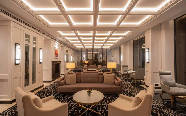 Kwetu Nairobi, Curio Collection By Hilton