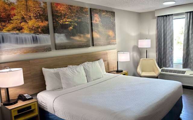 Days Inn by Wyndham Columbia NE Fort Jackson