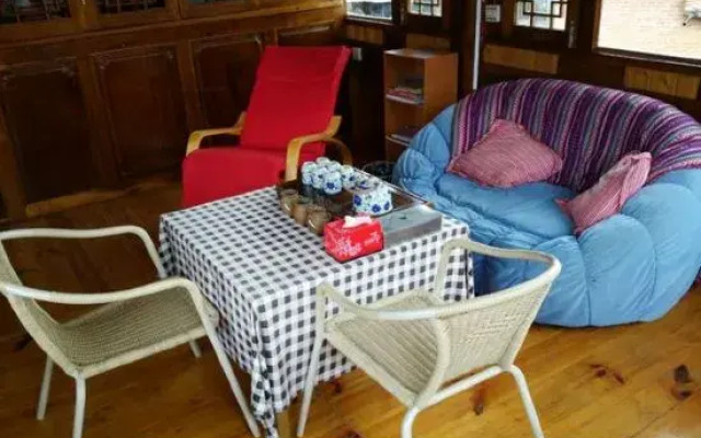 Heshun Nanshanju Inn