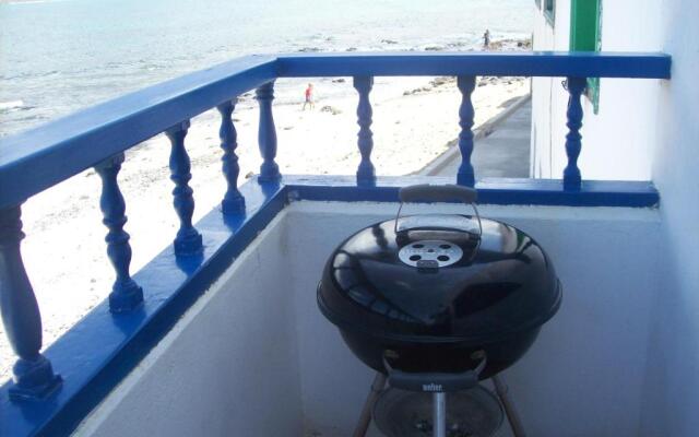 Absolute Beachfront Apartment