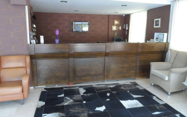 Sebnem Apart & Studios