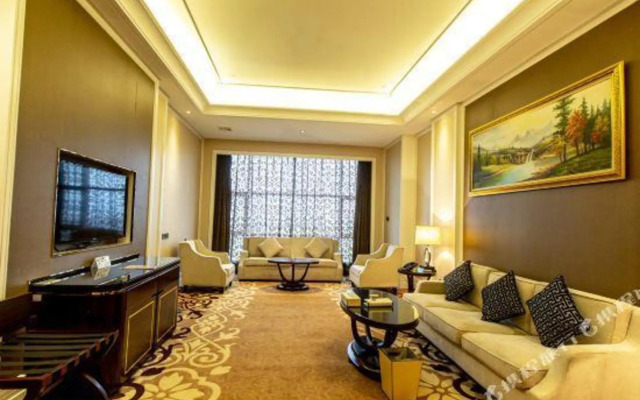 Oriental International Hotel