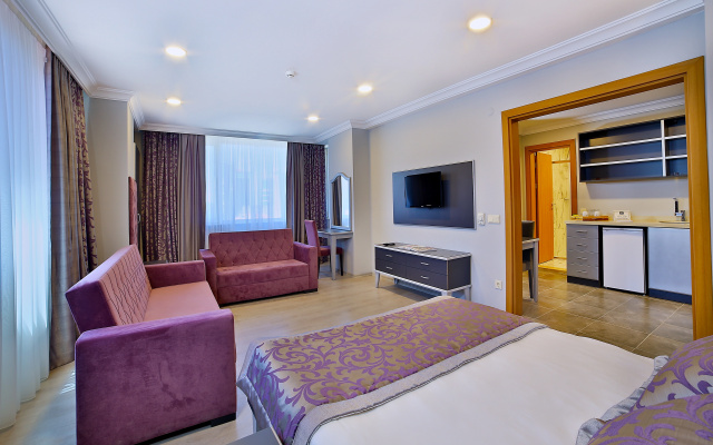 The Hera Premium Hotels - Image 3