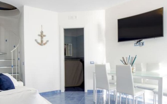 Blu Angel Relais