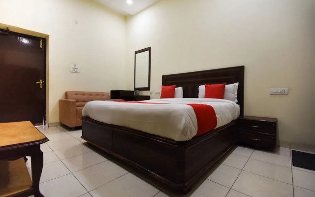 OYO 9727 Hotel Welcome Inn 2