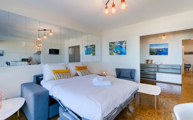 Magical SEA VUE With Terrace & Garage