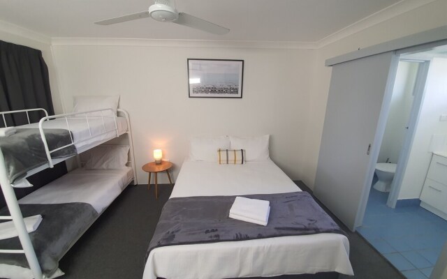 Sun City Motel