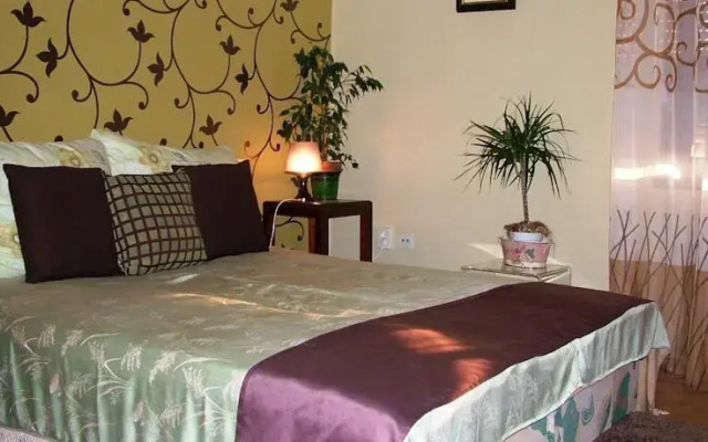 Borostyán Apartmanház