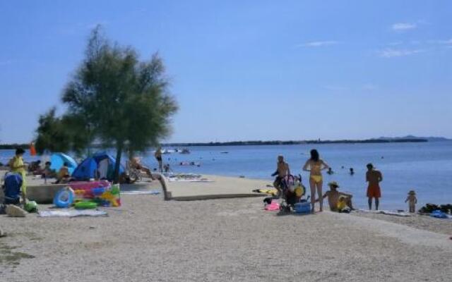 Apartments Davorka I