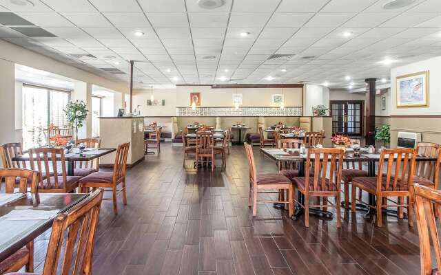 Quality Inn & Suites Conference Center