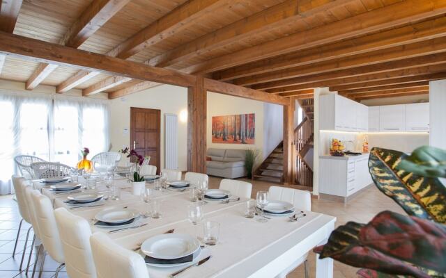 Beautiful Home in San Severino Marche with Pool