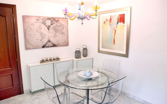 Duplex Karivu Gavídia