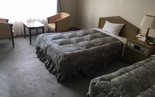 Breezbay Hotel & Resort Gero