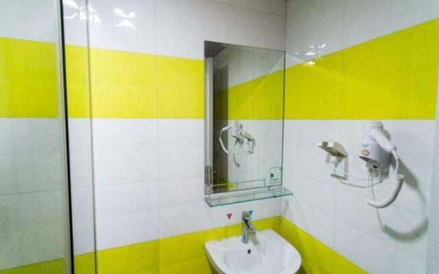 7 Days Hotel Suzhou Lumu Subway Station Wedding Dress Center