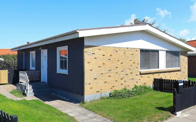 6 Person Holiday Home in Lokken