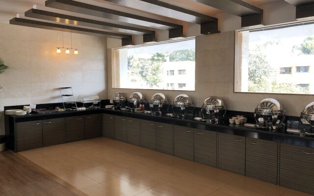 Resort Silver Hills Lonavala