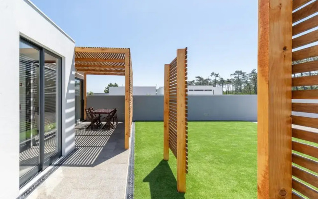 Another Side in Ovar