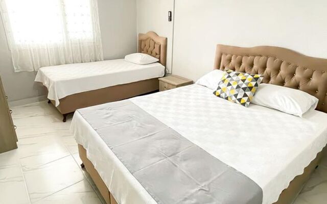 Pia Butik Otel Sigacik