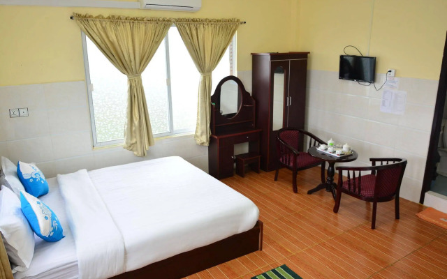 Hotel 99
