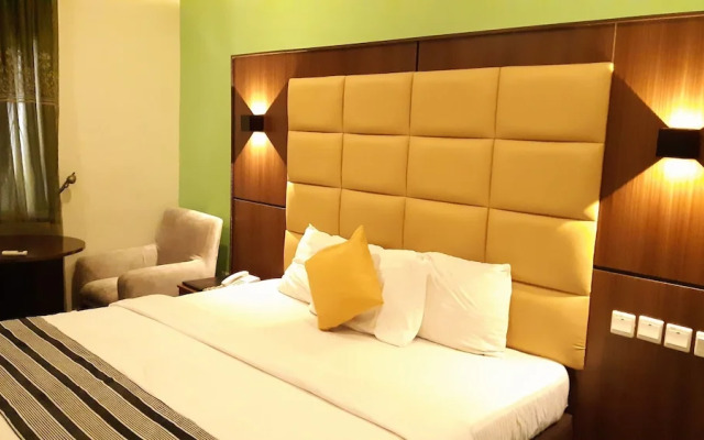 Santiago Bay Hotel