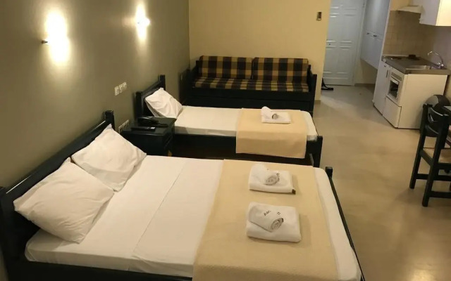 Adonis Hotel