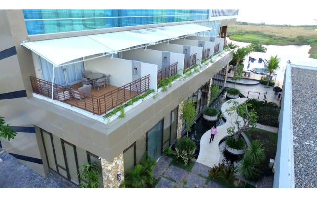 The Rinra Makassar