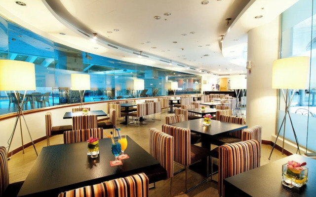 Howard Civil Service International House