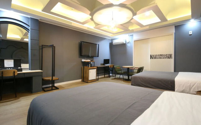 Instar Hotel Yangsan