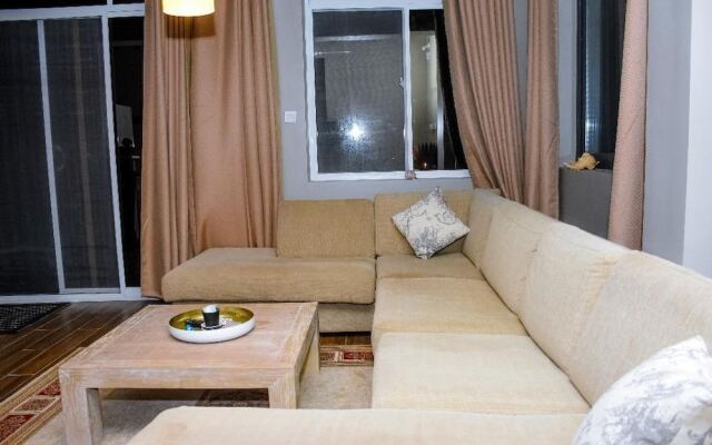 Raffia Beach Aparthotel