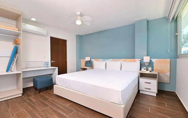 Vista Express Guadalajara Expo SureStay Collection by BW