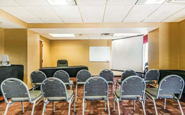 Holiday Inn Express Cincinnati-Lawrenceburg