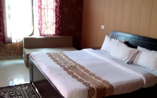 Mashoo Resorts