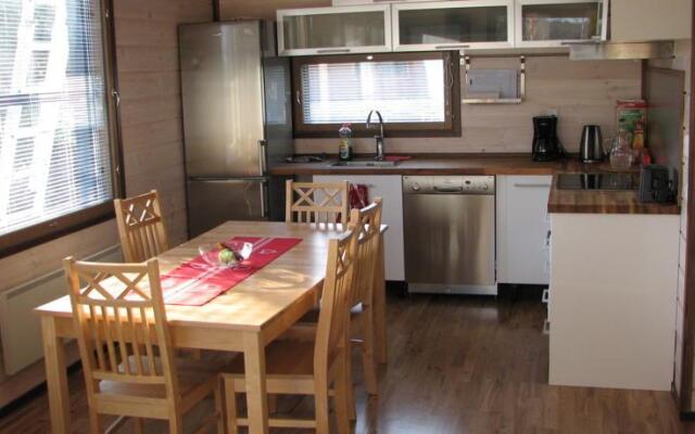 Findomik Cottages