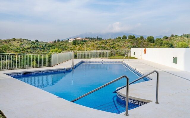 Bright Apartment With Sea View And Terrace Ref 53