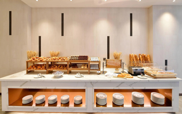 Clarion Hotel Jeddah Airport