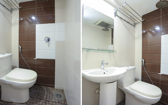 OYO 89978 Hotel Grand Maria