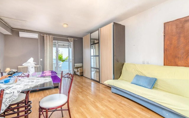 Stunning Apartment in Stara Baska With Wifi