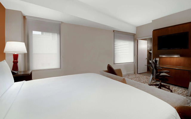 The Sam Houston, Curio Collection by Hilton