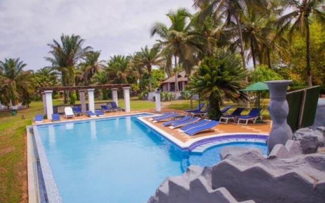 African Queen Lodge