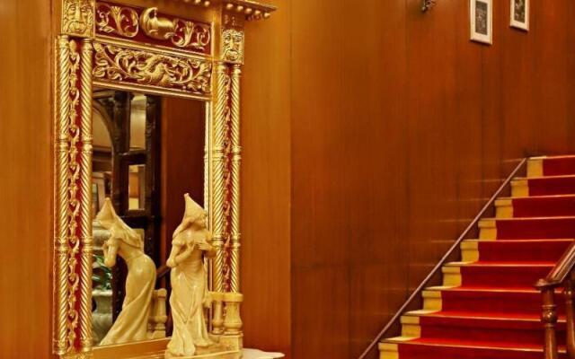 The Ambassador, Mumbai