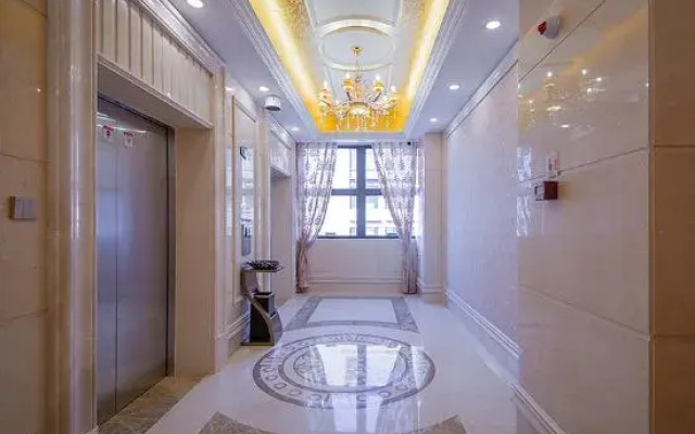 Vienna International Hotel (Wuhan Wujiashan, Dongxihu Avenue, Qixiong Road)