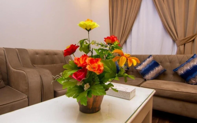 Al Muteb Suites Al Ezdehar 2