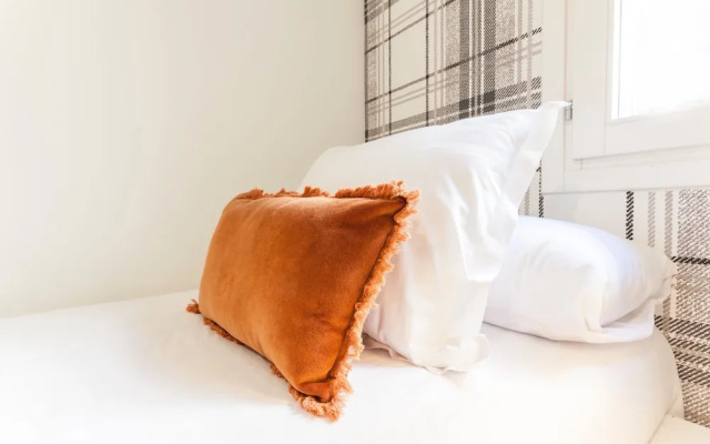 MIT House The Barn69